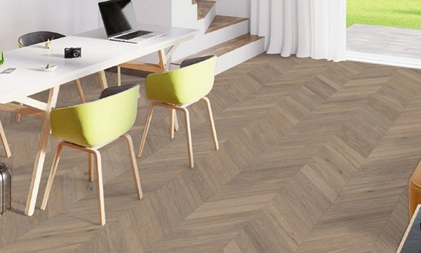 Engineered Chevron Pattern Wood Floor
